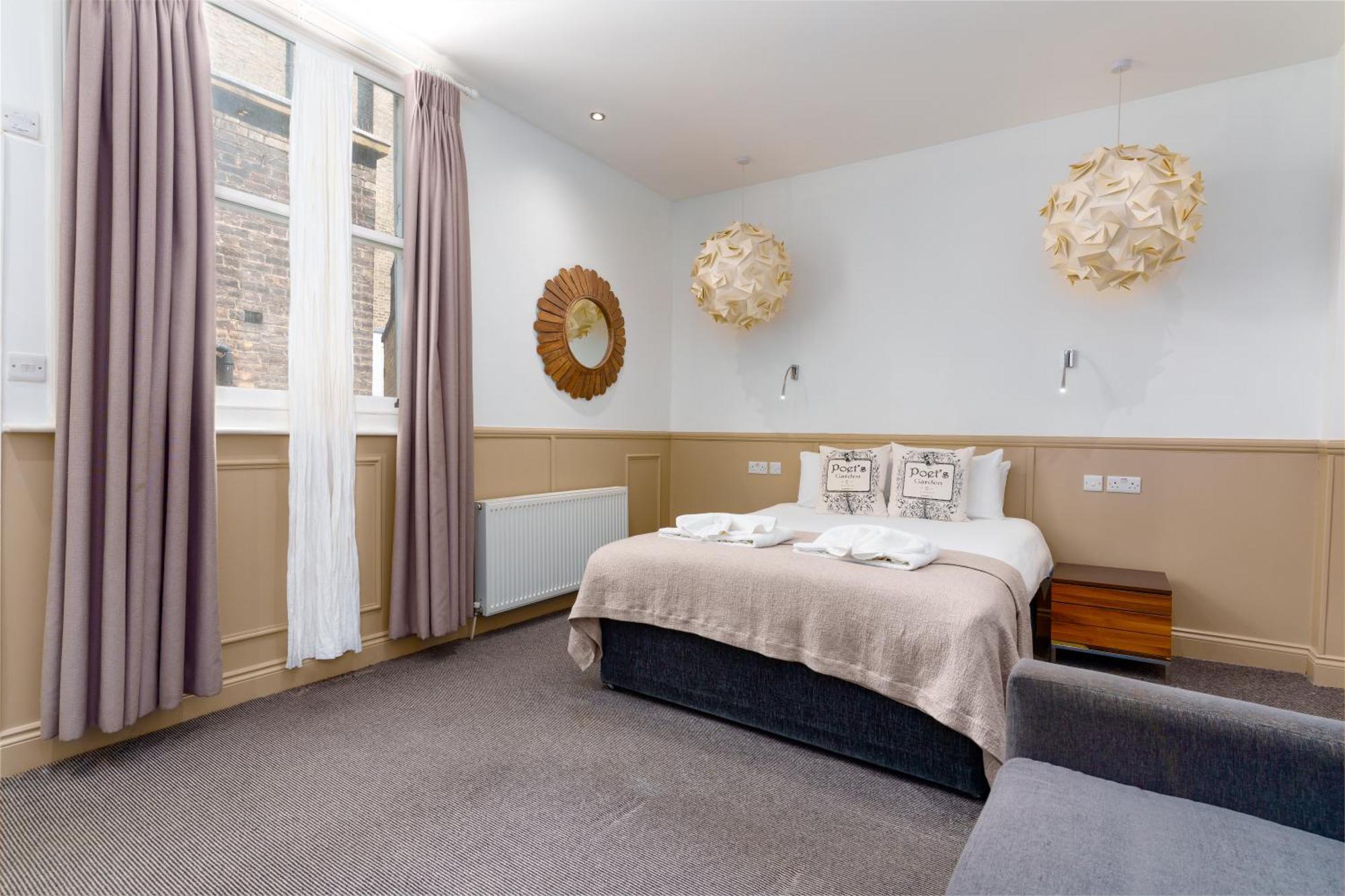 Bower House Hotel London Exterior photo